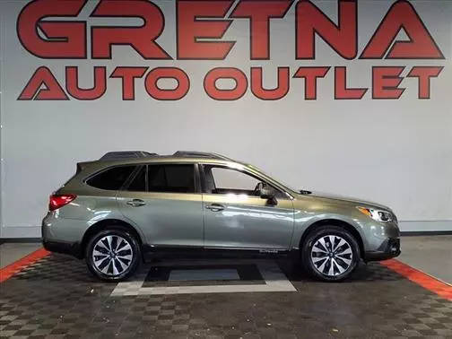 2017 Subaru Outback Limited AWD photo