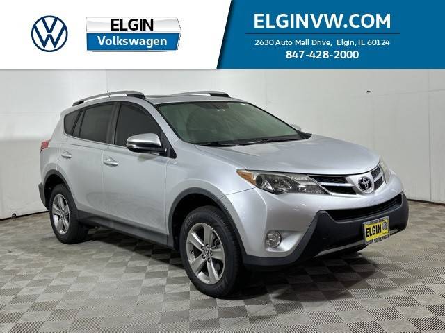 2015 Toyota RAV4 XLE FWD photo