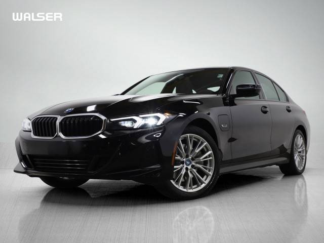 2023 BMW 3 Series 330e xDrive AWD photo