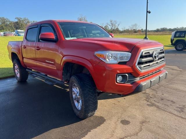 2016 Toyota Tacoma SR5 4WD photo