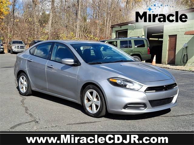 2016 Dodge Dart SXT FWD photo