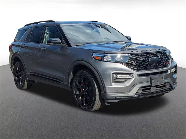 2022 Ford Explorer ST 4WD photo