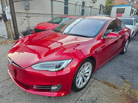 2016 Tesla Model S 70D AWD photo