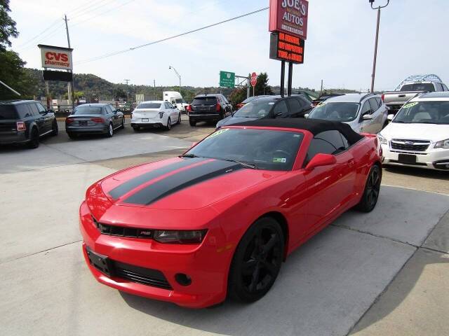 2015 Chevrolet Camaro LT RWD photo