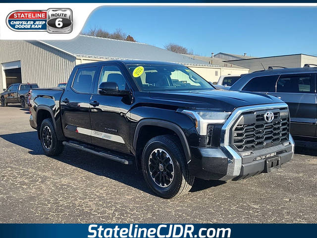 2022 Toyota Tundra SR5 4WD photo