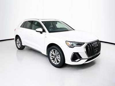 2023 Audi Q3 S line Premium AWD photo