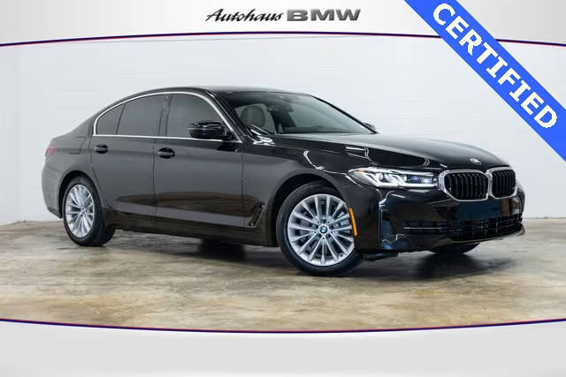 2022 BMW 5 Series 530i xDrive AWD photo