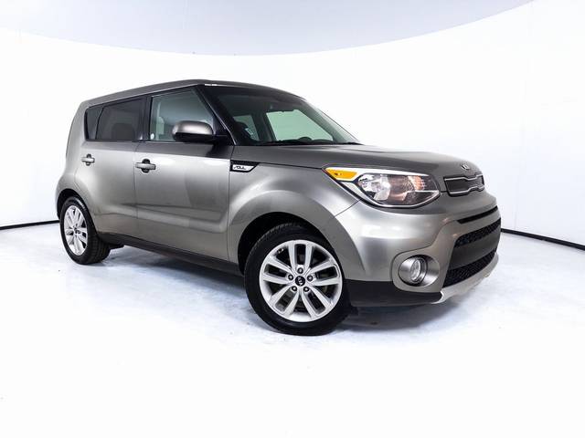 2019 Kia Soul + FWD photo