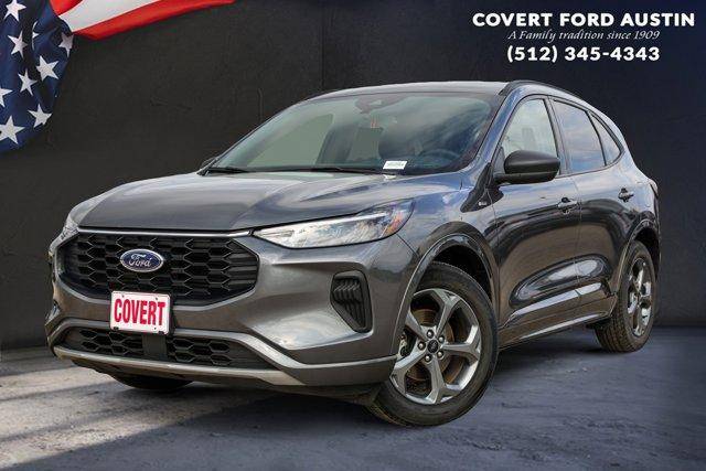 2023 Ford Escape ST-Line FWD photo