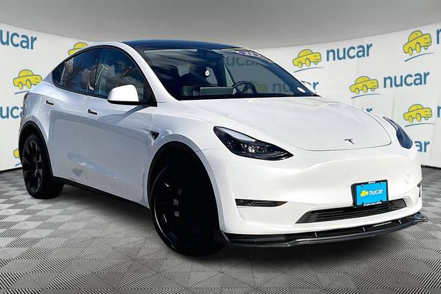 2023 Tesla Model Y  AWD photo