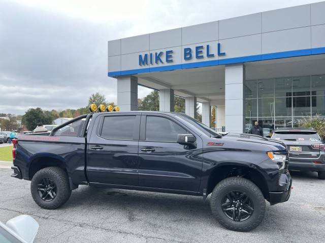 2022 Chevrolet Silverado 1500 LT Trail Boss 4WD photo