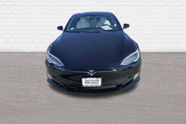 2020 Tesla Model S Long Range AWD photo