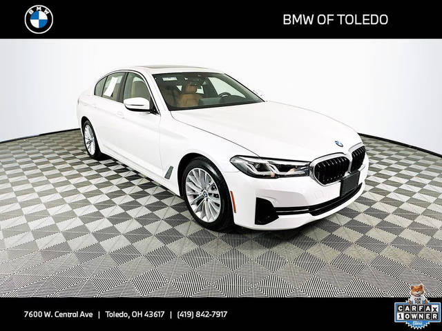 2022 BMW 5 Series 530i xDrive AWD photo