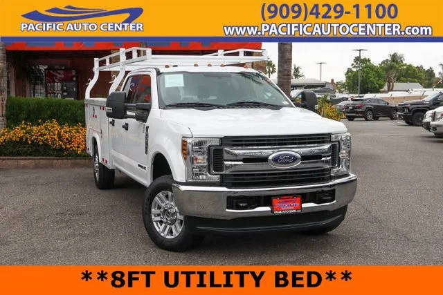 2019 Ford F-350 Super Duty XLT 4WD photo