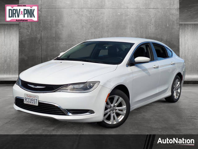 2015 Chrysler 200 Limited FWD photo