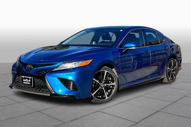 2020 Toyota Camry XSE FWD photo