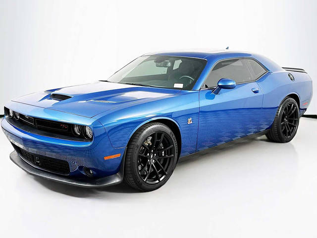 2021 Dodge Challenger R/T Scat Pack RWD photo