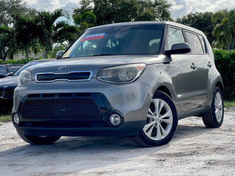 2016 Kia Soul + FWD photo