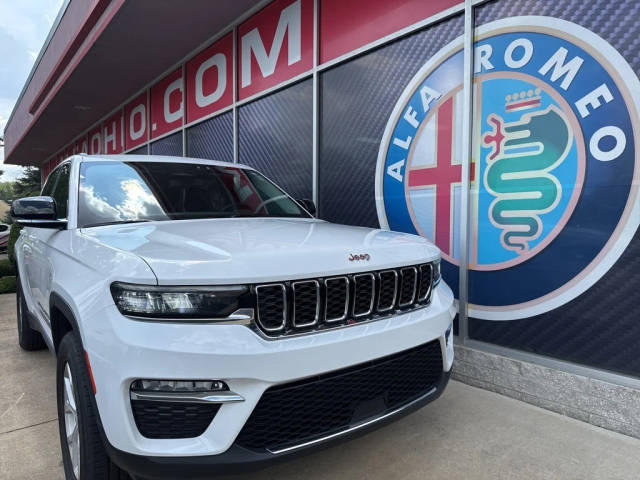 2023 Jeep Grand Cherokee Limited 4WD photo