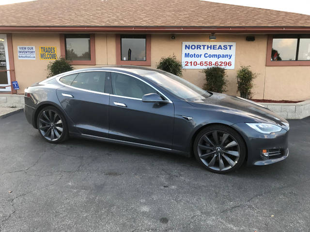 2017 Tesla Model S 75 RWD photo