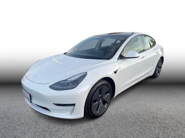 2022 Tesla Model 3  RWD photo