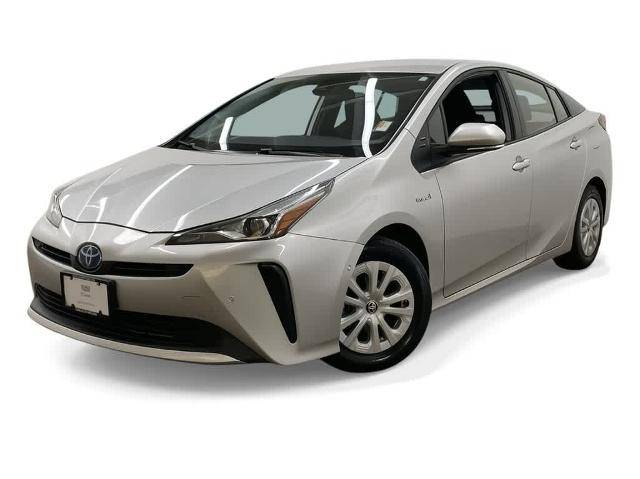 2022 Toyota Prius LE FWD photo