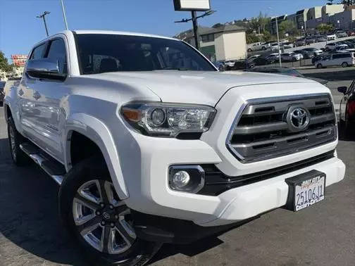 2016 Toyota Tacoma Limited 4WD photo