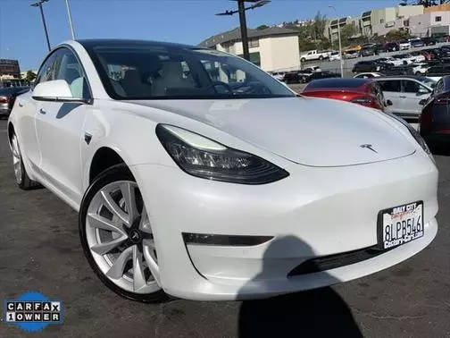 2019 Tesla Model 3 Long Range AWD photo