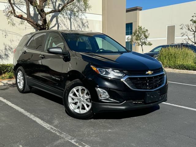 2020 Chevrolet Equinox LS FWD photo