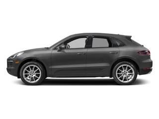 2017 Porsche Macan  AWD photo