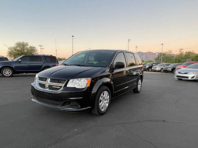 2015 Dodge Grand Caravan SE FWD photo