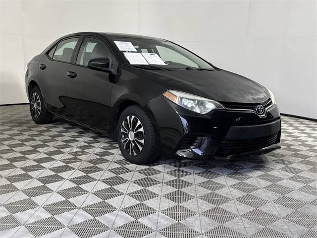 2015 Toyota Corolla L FWD photo