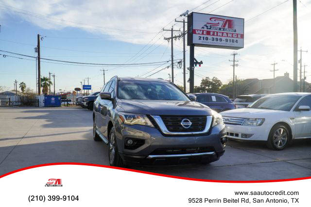 2019 Nissan Pathfinder SL FWD photo