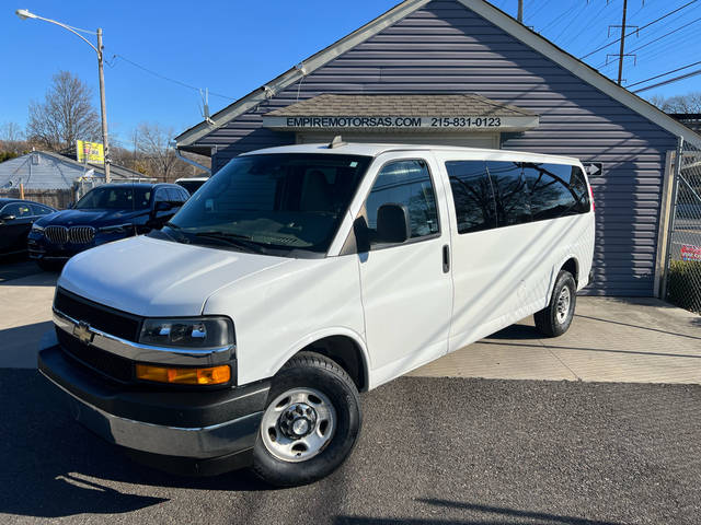 2019 Chevrolet Express LT RWD photo
