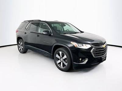 2021 Chevrolet Traverse LT Leather FWD photo