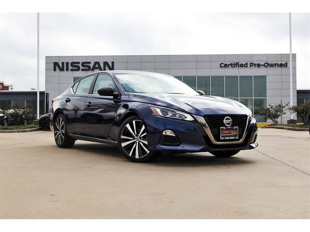 2022 Nissan Altima 2.5 SR FWD photo