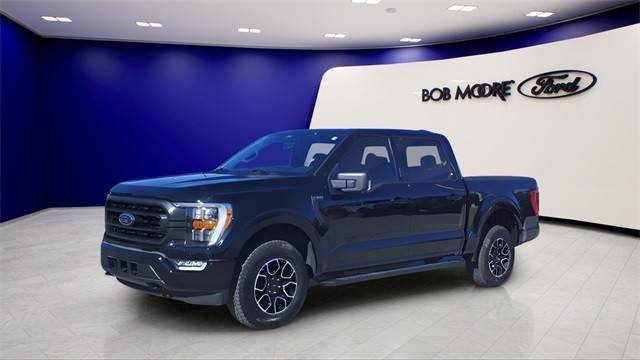 2021 Ford F-150 XLT 4WD photo