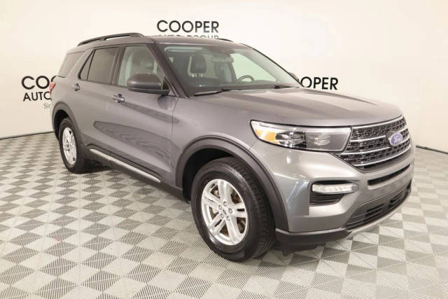 2021 Ford Explorer XLT 4WD photo