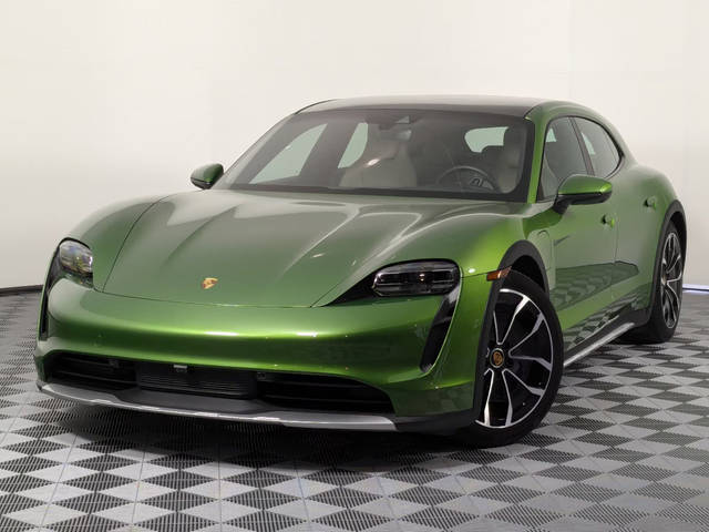 2021 Porsche Taycan 4 AWD photo