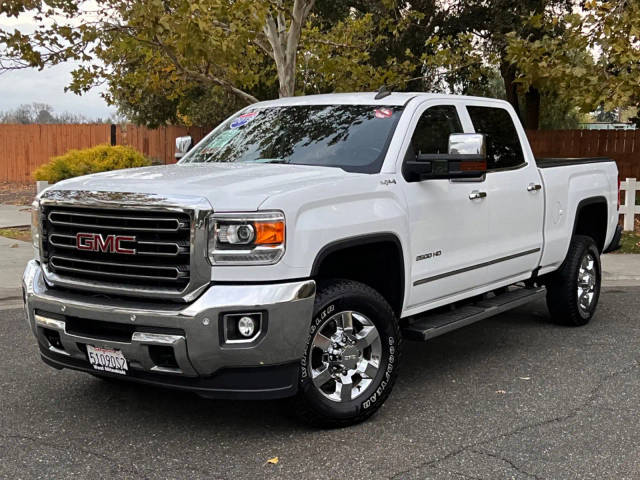 2019 GMC Sierra 2500HD SLT 4WD photo