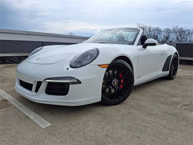 2015 Porsche 911 Carrera GTS RWD photo