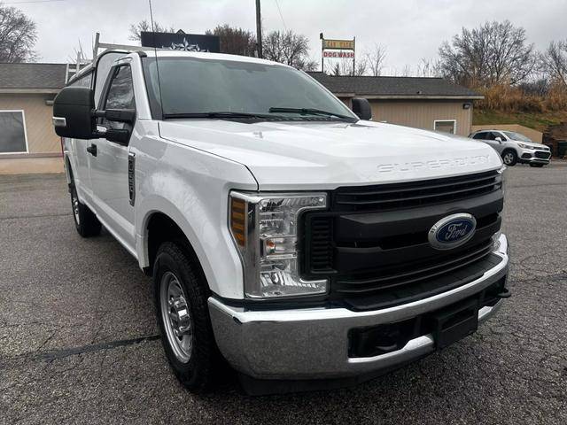 2019 Ford F-250 Super Duty XL RWD photo