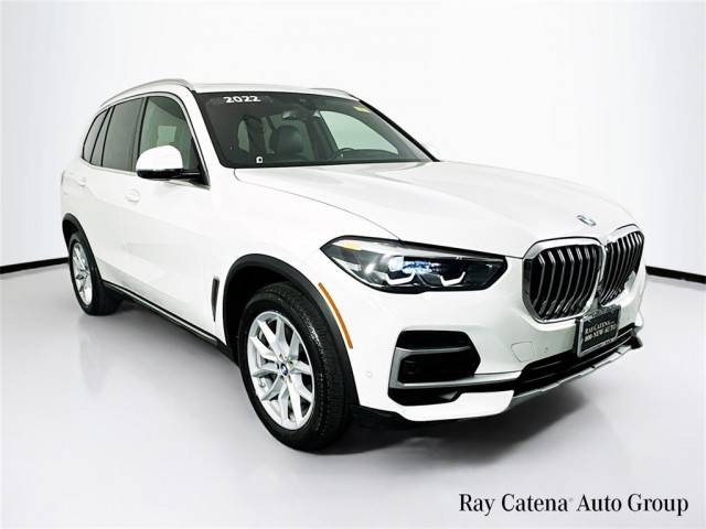 2022 BMW X5 xDrive40i AWD photo