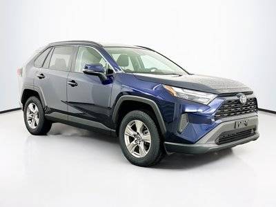 2023 Toyota RAV4 XLE AWD photo