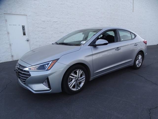 2020 Hyundai Elantra SEL FWD photo