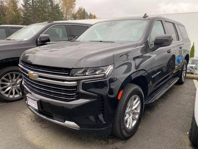 2023 Chevrolet Suburban LT 4WD photo