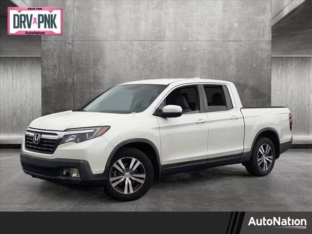 2017 Honda Ridgeline RTS FWD photo