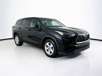 2023 Toyota Highlander L FWD photo