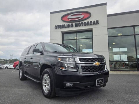 2019 Chevrolet Suburban LT 4WD photo