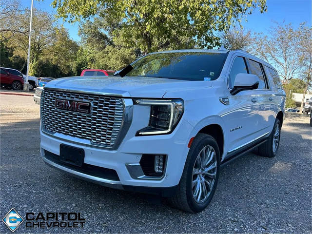 2023 GMC Yukon XL Denali 4WD photo